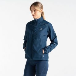 Kurtka wiatrówka damska Resilient III. Brązowe kurtki sportowe Dare 2b, bez wzorów, bez kaptura. W wyprzedaży za 139.99 zł.