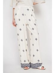 ASSUILI Spodnie w kolorze białym rozmiar: 38. Białe spodnie materiałowe Assuili, bez wzorów, z materiału. Za 100.99 zł.