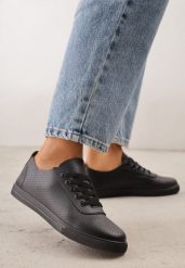 Czarne Płaskie Sznurowane Tenisówki przed Kostkę Ozdobione Perforacją Serettia. Czarne obuwie sportowe Renee, bez wzorów, przed kostkę, bez zapięcia. Za 59.99 zł.