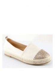 Foreverfolie Espadryle w kolorze beżowym rozmiar: 39. Brązowe espadryle Foreverfolie, bez wzorów, bez obcasa, bez zapięcia. Za 116.95 zł.