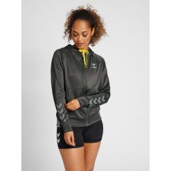 Damska bluza z kapturem Hummel action. Czarne bluzy Hummel, l, bez wzorów, z kapturem. Za 191.00 zł.