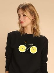 WOOOP Bluza "Zest" w kolorze czarnym rozmiar: S. Czarne bluzy Wooop, s, bez wzorów, bez kaptura. Za 103.95 zł.