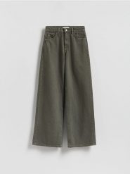 Jeansy wide leg z wysokim stanem - zielony. Zielone jeansy Reserved, bez wzorów, z podwyższonym stanem. Za 139.99 zł.