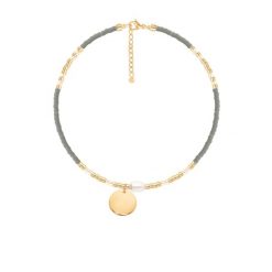 Bransoletka z szarymi japońskimi koralikami Miyuki z medalikiem. Szare bransoletki Lilou, z perłą, pozłacane. Za 278.00 zł.