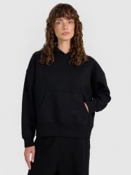 4F Bluza dresowa nierozpinana z kapturem damska - czarna M. Czarne bluzy 4f, m, bez wzorów, z bawełny, z kapturem. Za 159.99 zł.