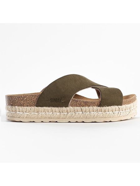 Sunbay Klapki "Astilbe" w kolorze khaki rozmiar: 39. Brązowe klapki Sunbay, bez wzorów, z materiału, z otwartym noskiem, bez obcasa. Za 169.95 zł.