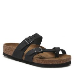 Japonki Birkenstock. Czarne klapki Birkenstock, bez wzorów, bez obcasa. Za 439.99 zł.