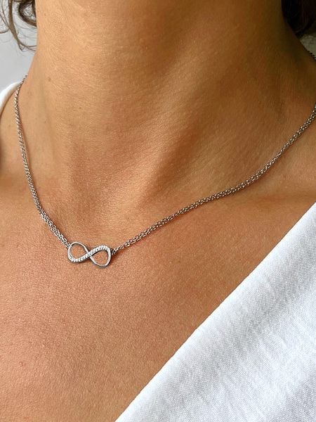 DI GIORGIO Srebrny naszyjnik z elementem ozdobnym - dł. 39 cm rozmiar: onesize. Szare naszyjniki DI GIORGIO, srebrne. Za 113.36 zł.