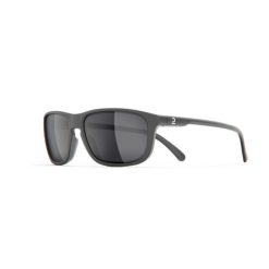 Okulary przeciwsłoneczne dla dorosłych Quechua MH100 kategoria 3. Czarne okulary przeciwsłoneczne DECATHLON, bez wzorów, z poliamidu, sportowe. Za 39.99 zł.