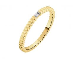 Pierścionek z żółtego złota z diamentem - 0,03 ct - próba 375. Żółte pierścionki Apart, z diamentem, złote. Za 1,269.00 zł.