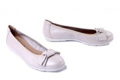CAPRICE 9-22153-42 136 M2215342 pearl perl dee, baleriny damskie. Brązowe baleriny Caprice, bez wzorów, bez obcasa. Za 369.90 zł.