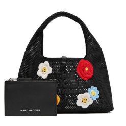 Torebka Marc Jacobs. Czarne torebki klasyczne Marc Jacobs, bez wzorów, bez dodatków. Za 1,299.00 zł.