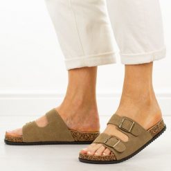 Khaki skórzane klapki damskie Potocki 30310. Brązowe klapki POTOCKI, bez wzorów, z jeansu, bez obcasa, na płaskiej podeszwie. Za 149.00 zł.