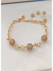 Atelier MIU Pozłacana bransoletka z cyrkoniami rozmiar: onesize. Żółte bransoletki Atelier MIU, z cyrkonią, pozłacane. Za 56.99 zł.