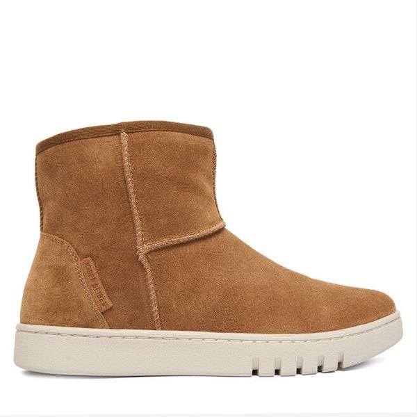 Botki Josef Seibel. Brązowe botki Josef Seibel, bez wzorów, bez obcasa, na płaskiej podeszwie, bez zapięcia. Za 609.99 zł.