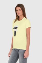 KARL LAGERFELD Żółty t-shirt Ikonik 2.0 Karl T-shirt. Żółte t-shirty KARL LAGERFELD, s, bez wzorów, bez kołnierzyka, bez ramiączek. W wyprzedaży za 299.99 zł.