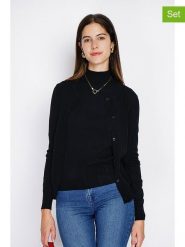 William de Faye 2-częściowy zestaw w kolorze czarnym rozmiar: 40. Czarne golfy William de Faye, bez wzorów, z kaszmiru, bez ramiączek. Za 173.99 zł.