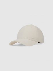 4F Czapka z daszkiem damska - biała XS/S. Białe czapki 4f, bez wzorów, z bawełny, sportowe. W wyprzedaży za 39.99 zł.