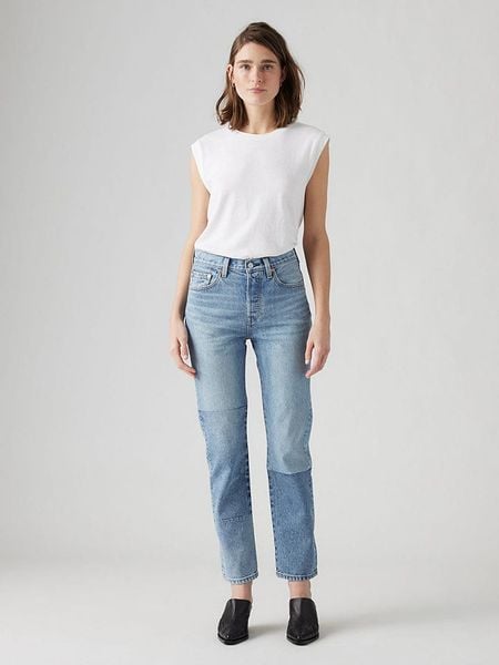 Levi's Dżinsy - Slim fit - w kolorze błękitnym rozmiar: W29/L32. Niebieskie jeansy Levi's®, l, z aplikacjami, z podwyższonym stanem. Za 240.43 zł.