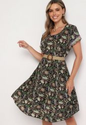 Czarno-Zielona Wiskozowa Sukienka Rozkloszowana we Wzór Paisley Mastis. Czarne sukienki Born2be, na imprezę, uniwersalny, bez wzorów, z wiskozy, eleganckie, bez kołnierzyka, bez ramiączek, midi, rozkloszowane. Za 64.99 zł.