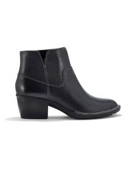 Clarks Skórzane botki w kolorze czarnym rozmiar: 36. Czarne botki Clarks, bez wzorów, bez obcasa, bez zapięcia. Za 214.19 zł.