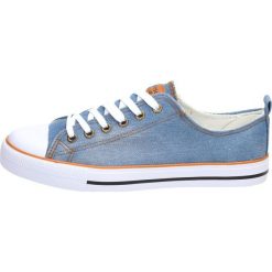 Jeansowe trampki damskie AMERICAN LH18-DSLN 03. Trampki American CLUB. W wyprzedaży za 49.00 zł.
