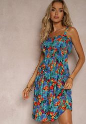Niebieska Sukienka z Wiskozy na Ramiączkach z Gumką w Pasie i Guzikami Pevlea. Niebieskie sukienki Renee, na lato, m, bez wzorów, z wiskozy, eleganckie, bez kołnierzyka, bez ramiączek, midi. Za 39.99 zł.