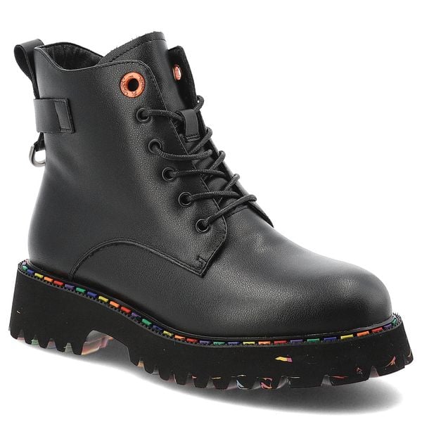 Czarne Trapery Artiker Modne Buty Damskie. Czarne botki Artiker, bez wzorów, z jeansu, bez obcasa, bez zapięcia. Za 288.99 zł.