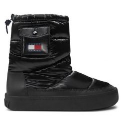 Śniegowce Tommy Jeans. Czarne trapery i śniegowce Tommy Jeans, z jeansu. Za 699.99 zł.