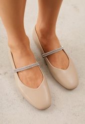 Beżowe Wsuwane Balerinki z Ozdobnym Paskiem z Cyrkoniami Rola. Brązowe baleriny Born2be, z aplikacjami, bez obcasa. Za 49.99 zł.