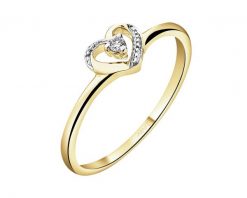 Pierścionek z żółtego złota z brylantem - serce - 0,03 ct - próba 375. Żółte pierścionki Apart, z brylantem, złote. Za 1,090.00 zł.