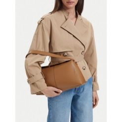 Torebka JENNY. Brązowe torebki klasyczne Jenny, bez wzorów, bez dodatków. Za 149.99 zł.