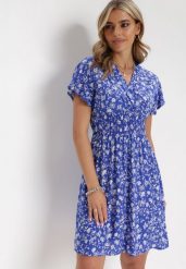Granatowa Kwiecista Sukienka Mini z Wiskozy z Marszczoną Gumką w Pasie Catela. Niebieskie sukienki Born2be, na wiosnę, l, bez wzorów, z wiskozy, bez kołnierzyka, bez ramiączek, mini, kopertowe. Za 49.99 zł.