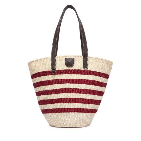 Torebka Weekend Max Mara. Czerwone torebki klasyczne Weekend Max Mara, bez wzorów, bez dodatków. Za 1,286.99 zł.