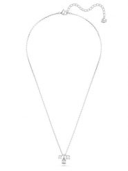 Swarovski Naszyjnik z zawieszką - dł. 40 cm rozmiar: onesize. Szare naszyjniki SWAROVSKI, z cyrkonią, metalowe. Za 221.36 zł.