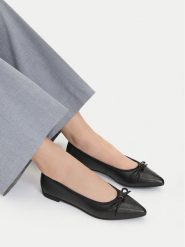Lasocki Baleriny CEO-RST-ROSE-75 Czarny. Czarne baleriny Lasocki, bez wzorów, ze skóry, bez obcasa. Za 179.99 zł.