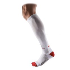 Skarpety kompresyjne McDavid Running Active. Białe skarpety MCDAVID, bez wzorów. Za 226.50 zł.