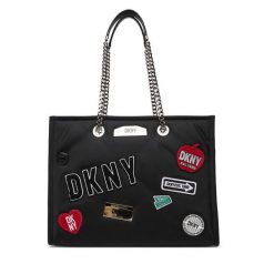 Torebka DKNY. Czarne torebki klasyczne DKNY, bez wzorów, bez dodatków. Za 749.99 zł.