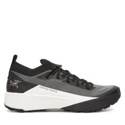 Trekkingi Arc'teryx. Czarne trekkingi Arc'teryx, trekkingowe. Za 609.99 zł.