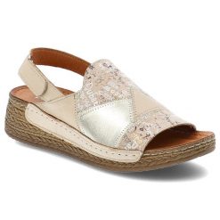 Sandały damskie Maciejka, skórzane we wzorki na platformie na rzep, beżowe, L7067-04-00-1. Brązowe sandały Maciejka, bez wzorów, eleganckie, bez obcasa, na platformie, bez zapięcia. Za 209.00 zł.