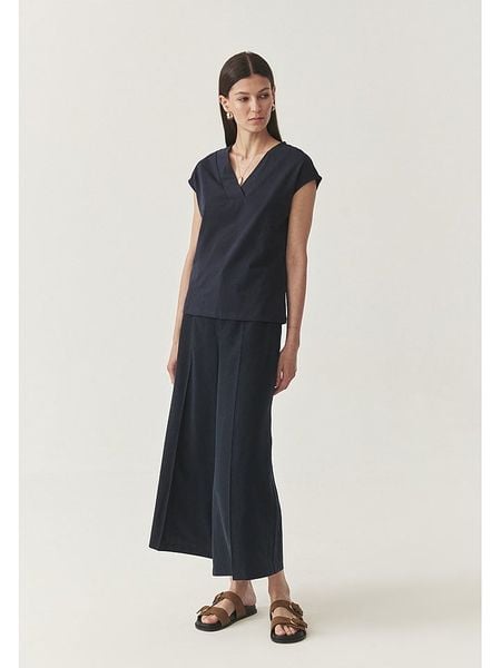 TATUUM Koszulka w kolorze granatowym rozmiar: XL. Niebieskie bluzki Tatuum, xl, bez wzorów, bez kołnierzyka, bez ramiączek. Za 96.14 zł.