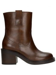 Wojas Skórzane botki w kolorze brązowym rozmiar: 40. Brązowe botki Wojas, bez wzorów, z okrągłym noskiem, bez obcasa, bez zapięcia. Za 407.53 zł.