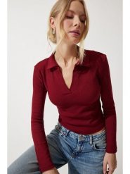 Happiness Istanbul Koszulka polo w kolorze czerwonym rozmiar: S/M. Czerwone bluzki Happiness Istanbul, m, bez wzorów, bez kołnierzyka, bez ramiączek. Za 39.99 zł.