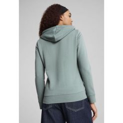 Damska bluza z kapturem ESS METALLIC PUMA Green Moon Metallic Silver. Szare bluzy Puma, s, bez wzorów, z kapturem. W wyprzedaży za 124.00 zł.