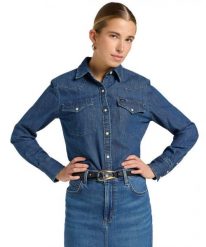 DAMSKA KOSZULA LEE REGULAR WESTERN SHIRT DENIM STACKS 112370983. Koszule Lee, m, bez wzorów, z denimu, bez kołnierzyka, bez ramiączek. Za 169.99 zł.