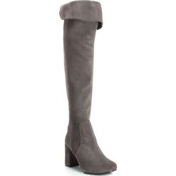 Buty damskie. Szare kozaki Wittchen, z materiału, przed kolano, bez obcasa, na obcasie, bez zapięcia. W wyprzedaży za 379.90 zł.