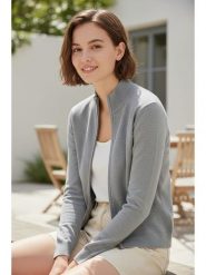 ASSUILI Kardigan w kolorze szarym rozmiar: 40. Szare kardigany Assuili, bez wzorów. Za 100.99 zł.