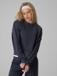 4F Bluza dresowa regular bez kaptura damska - granatowa L. Niebieskie bluzy 4f, l, bez wzorów, z dresówki, bez kaptura. Za 149.99 zł.
