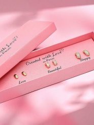 Created with Love 3-częściowy zestaw kolczyków-wkrętek "Flame" z cyrkoniami rozmiar: onesize. Żółte kolczyki Created with Love, z cyrkonią, z mosiądzu. Za 56.99 zł.