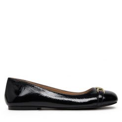 Baleriny LOVE MOSCHINO. Czarne baleriny Love Moschino, bez wzorów, bez obcasa. Za 419.99 zł.